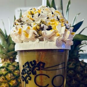 16oz coffee cup with whipped topping lid (non edible)